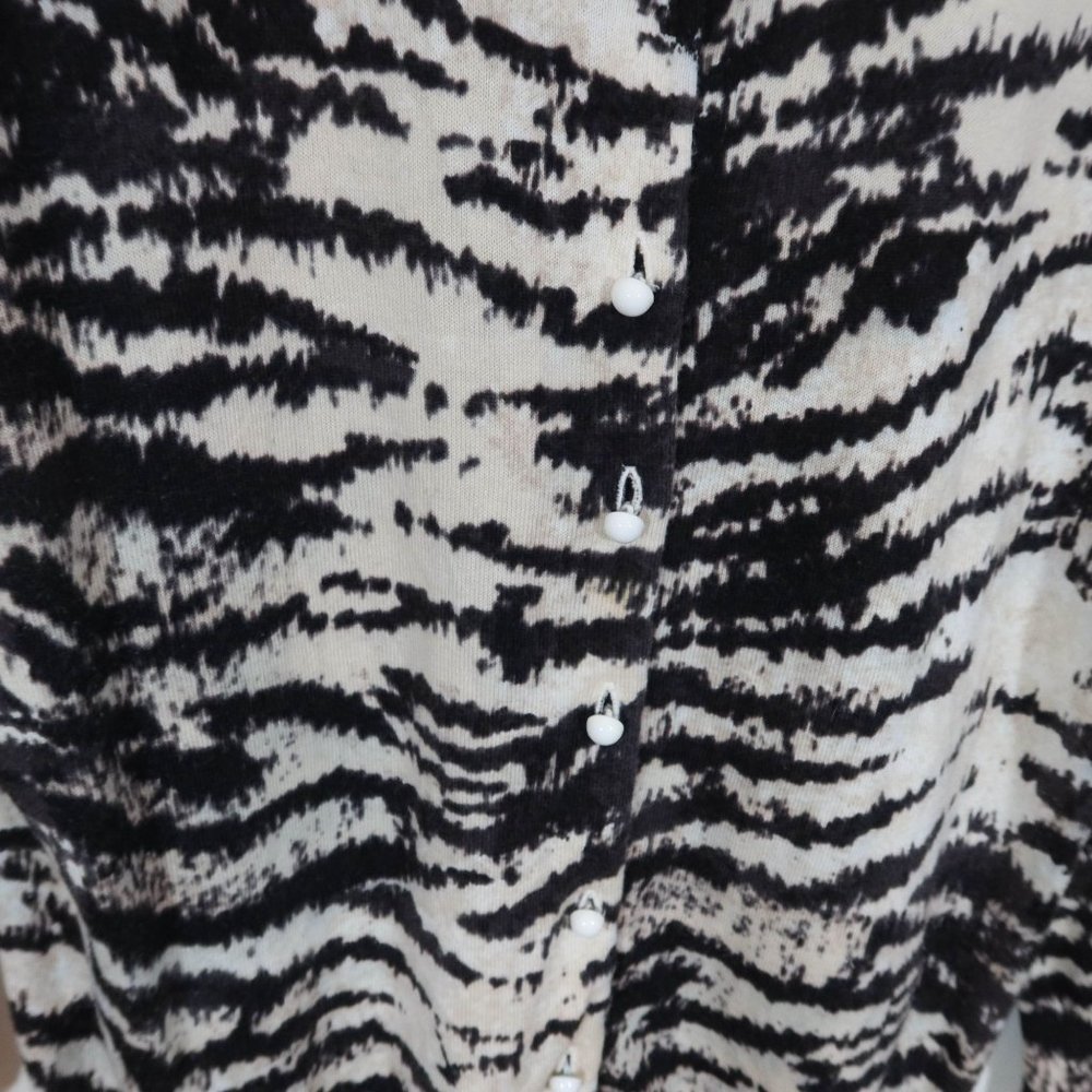 TALBOTS Size L Brown Beige Cotton Blend Animal Print Cardigan Sweater - Picture 3 of 5